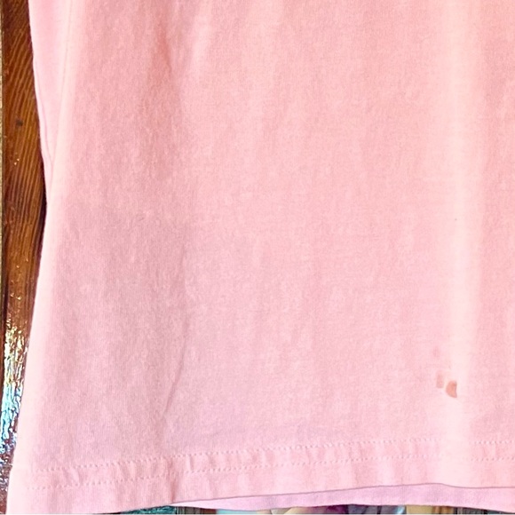 Vineyard Vines Tee. - Picture 4 of 4